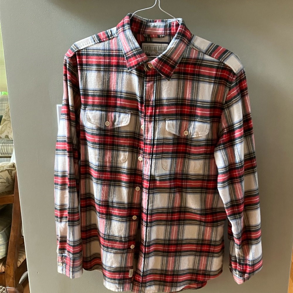 American Eagle Outfitters long sleeve stretch flannel shirt, size M .
